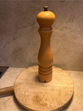 Peugeot France 12” Salt Mill Grinder | Natural Beechwood